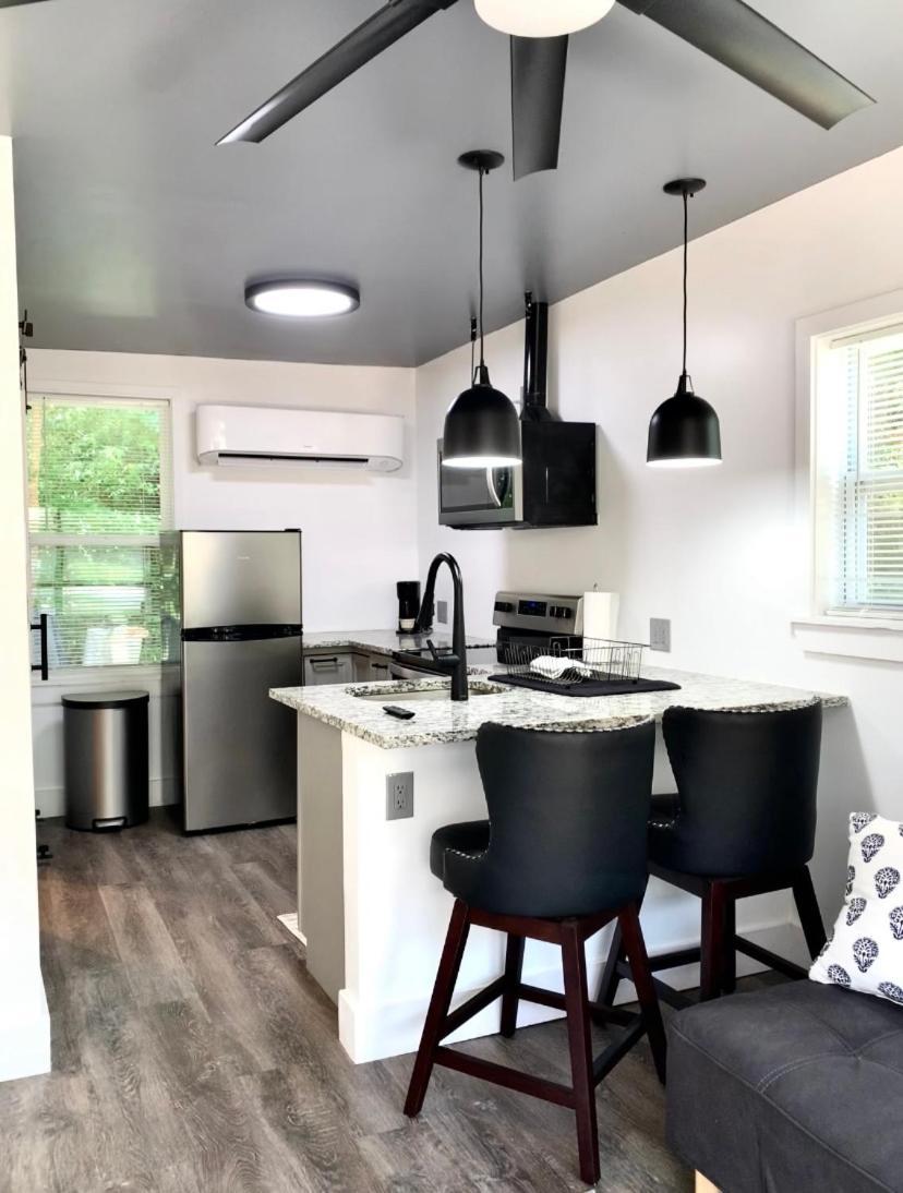 Hotel Romantic Chapel Hill Retreat For Two Exterior foto